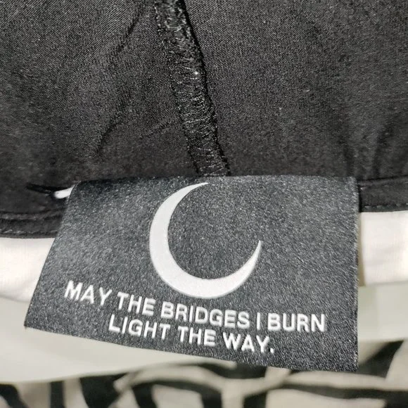 KILLSTAR - Voodoo Crop Top - Picture 13 of 13